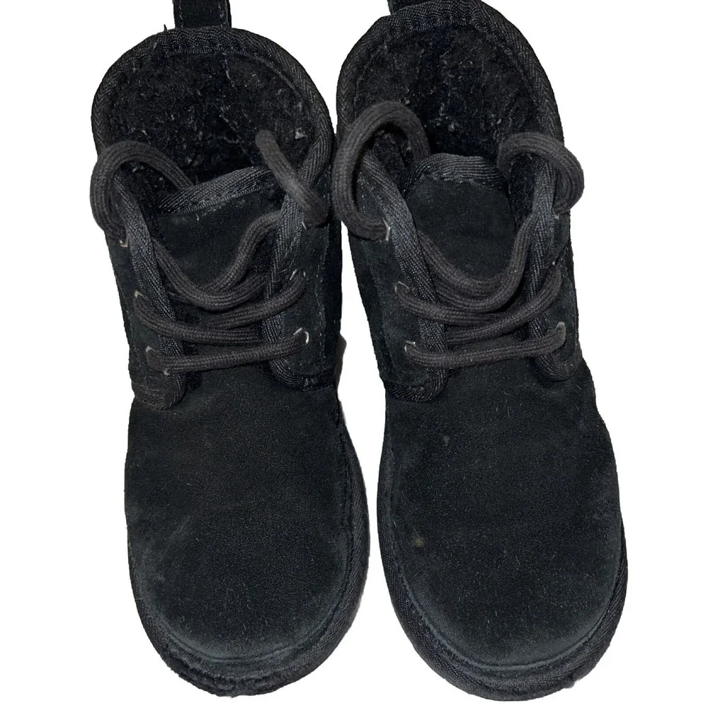 Kids UGG Neumel Ankle Boots Suede‎  Size 1 US EU 32.5 Shoes Shearling Leather